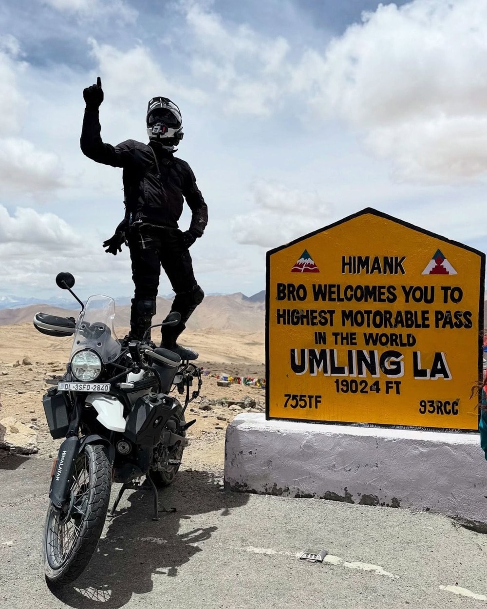 Umling La Pass - World’s highest motorable road.